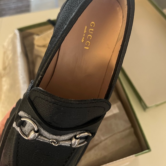 BRAND NEW: Gucci - GG logo-debossed leather lug loafers - Picture 6 of 13